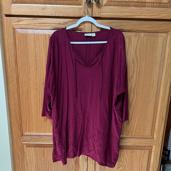 Avenue Tops - Avenue Burgundy Tunic Top, NWOT, Size 22/24